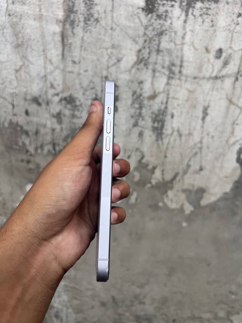 Iphone 14 plus 4