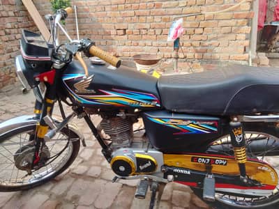 Honda 125 18 modal 10/10