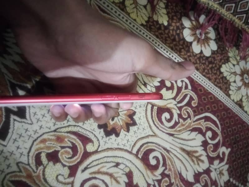 Apple iPhone 7 3