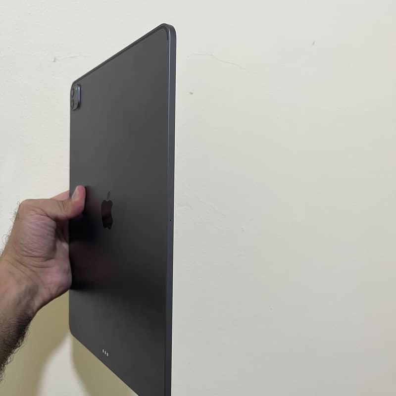 ipad pro 12.9 inch 4th generation 5