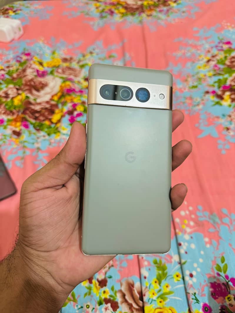 Google Pixel 7 Pro 4