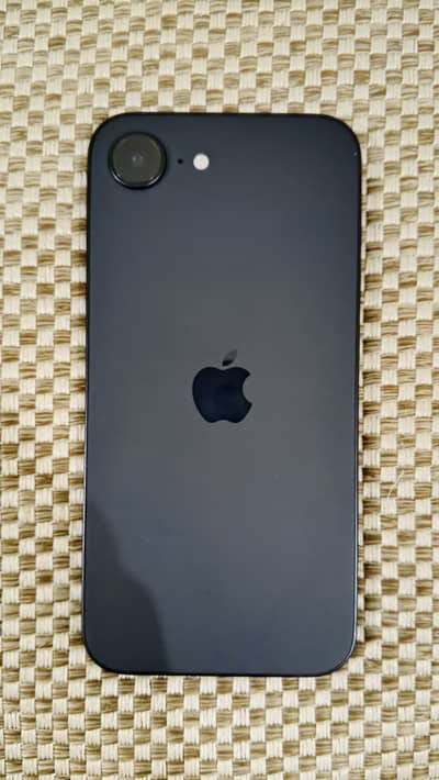 Apple iPhone 16e Non PTA