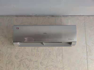 Haier  HSU-13HFS 1 ton DC Inverter Ac