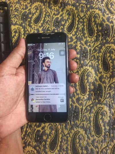 Apple iPhone SE 2020