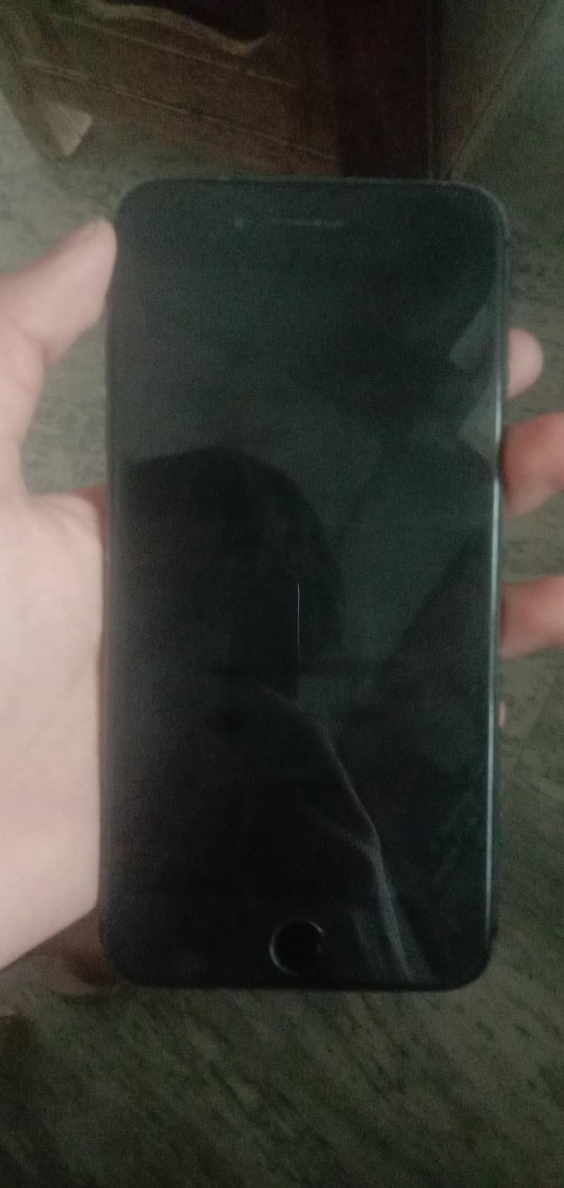 Apple iPhone 8 Plus 4