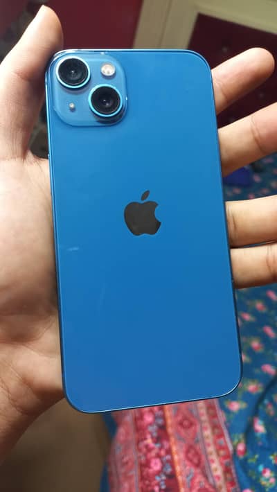 Apple iPhone 13