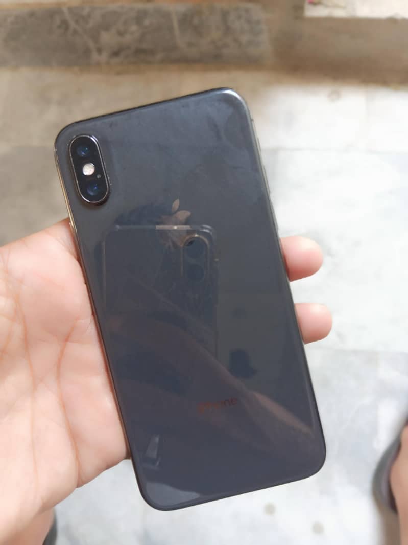 Apple iPhone X 1