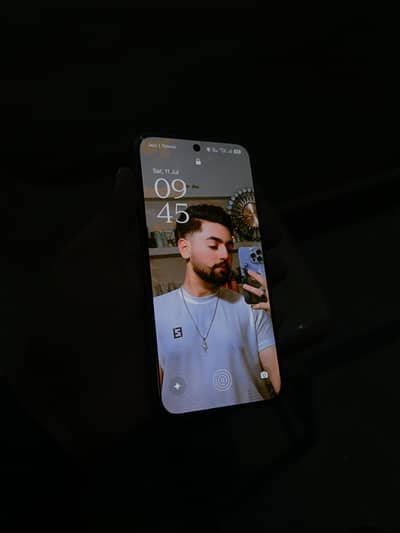 OPPO A6 pro luner titanium colour
