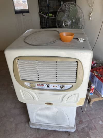 United air cooler good condition working perfectly
