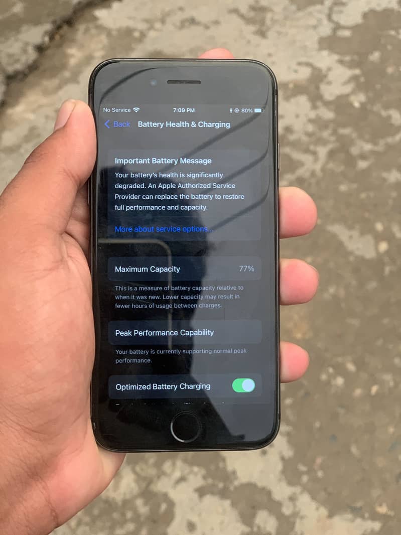 Apple iPhone 8 1