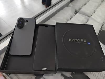 Vivo X200fe