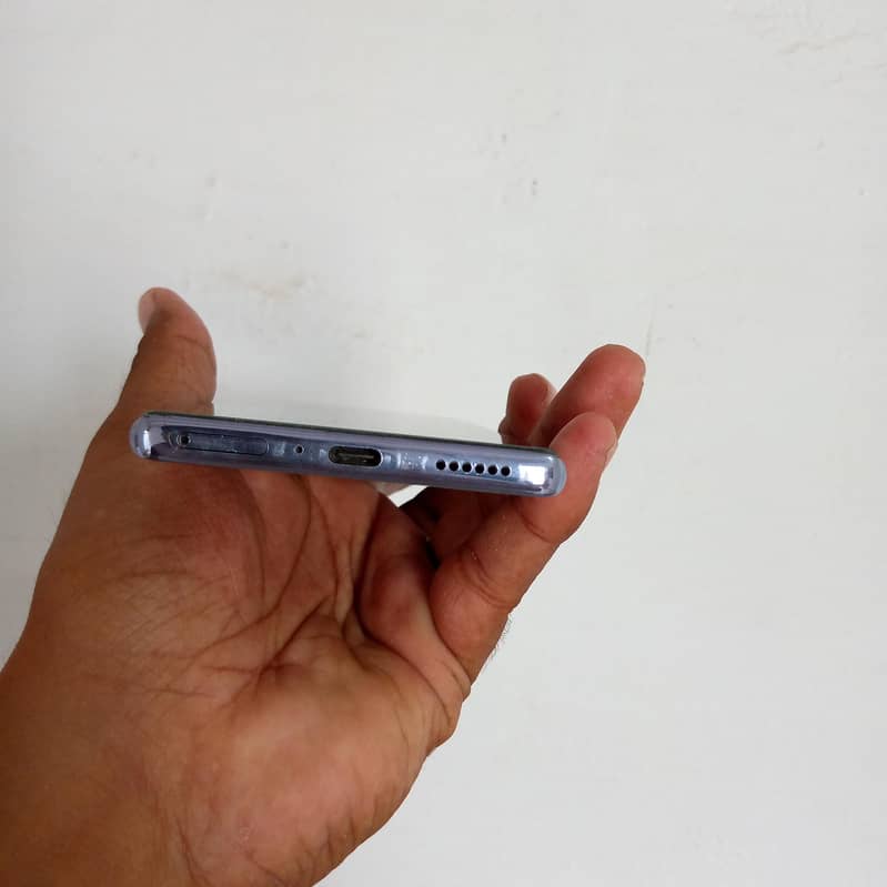 Tecno CAMON 30S 3