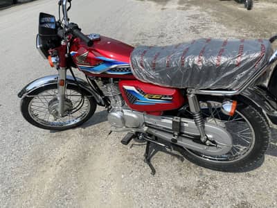 2024 model honda 125 neat and clean condition 10 by 10
