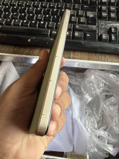 Tecno Spark 20C