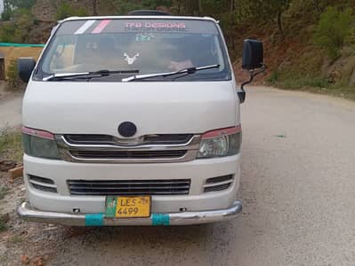 Toyota hiace baksa 2006 model