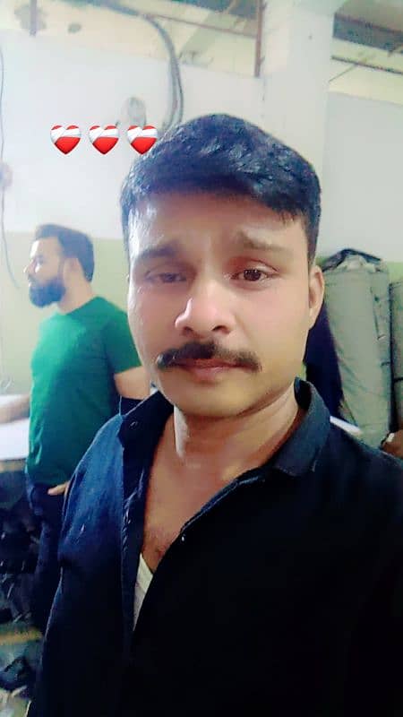 مجھے کام کی سخت ضرورت ہے 0