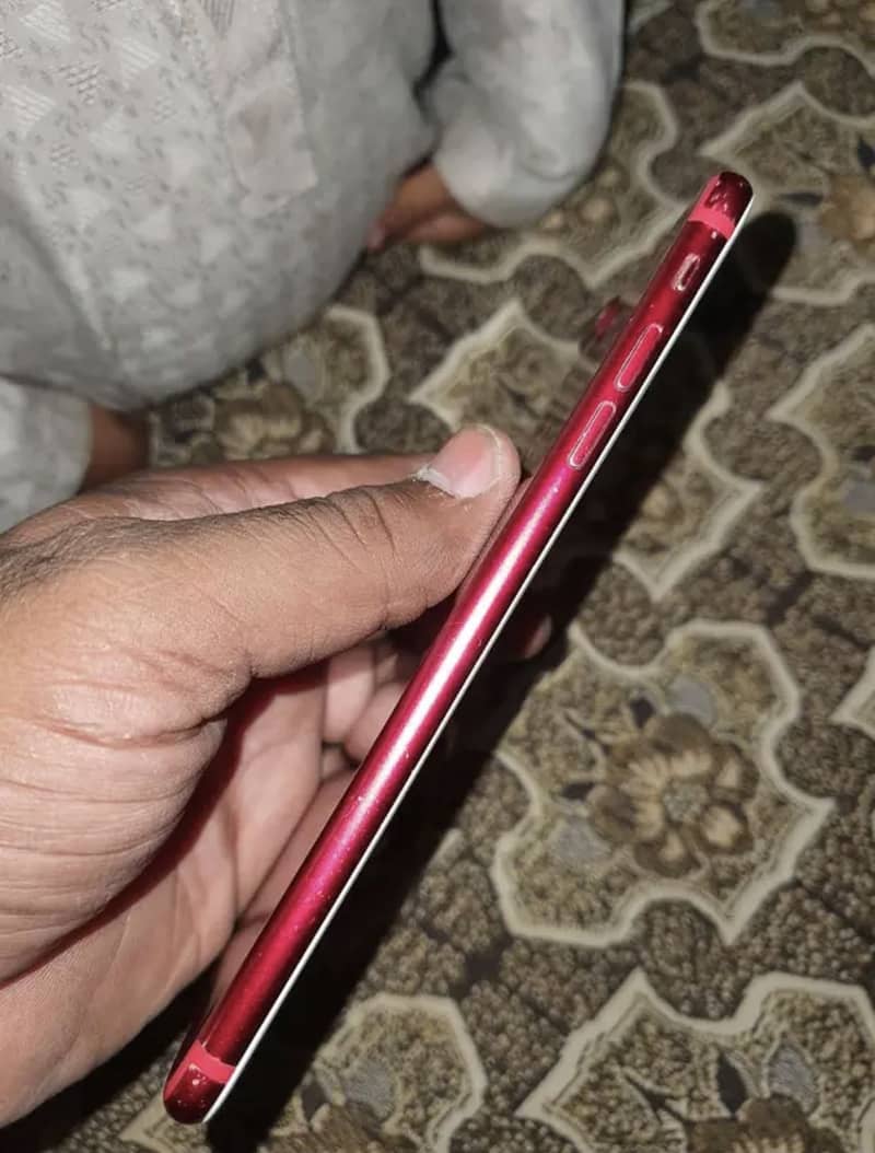 Apple iPhone 7 Plus 4