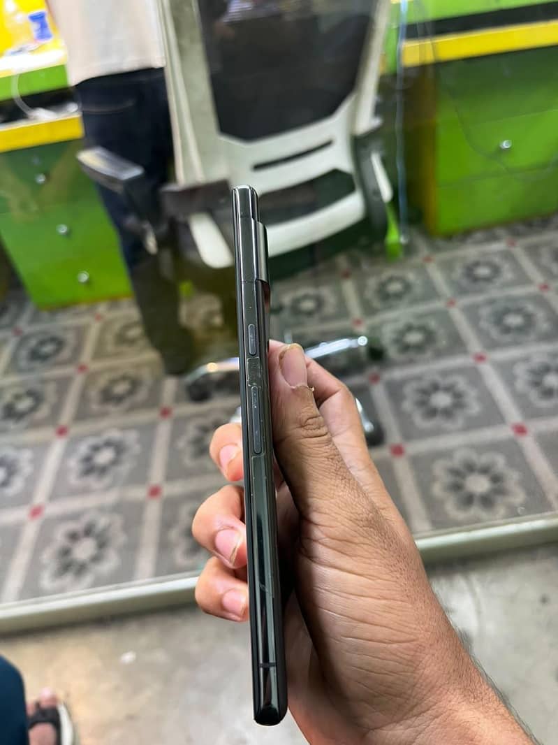 Google Pixel 7 Pro 3