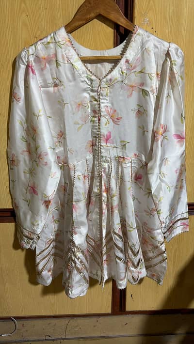 Silk 2pc outfit Small size