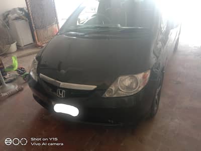 Honda City 2005. available in dunyapur city