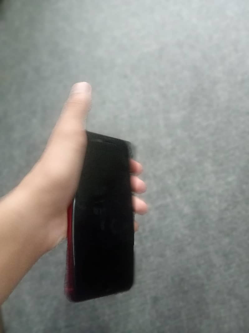 Apple iPhone 8 Plus with original changer and  cable 1