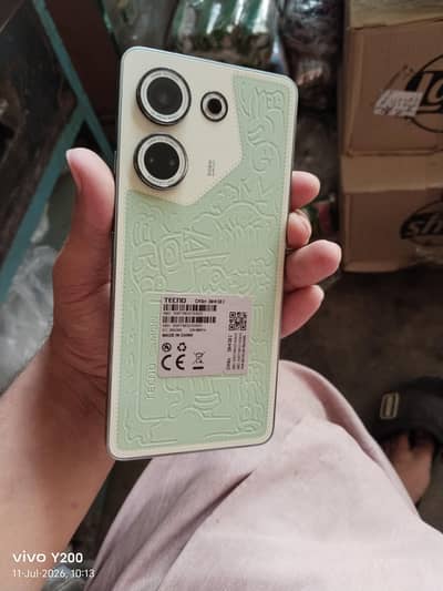 Tecno CAMON 20