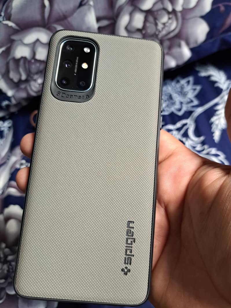 One Plus 8T 1