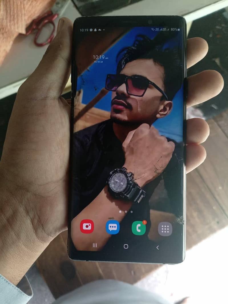 Samsung Mobile Note 9 1