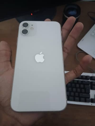 Apple iPhone 11