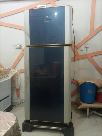 Dawlance Reflection full size refrigerator 18 cubicfoot 03334279738