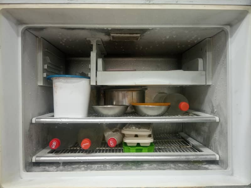 Dawlance Reflection full size refrigerator 18 cubicfoot 03334279738 3