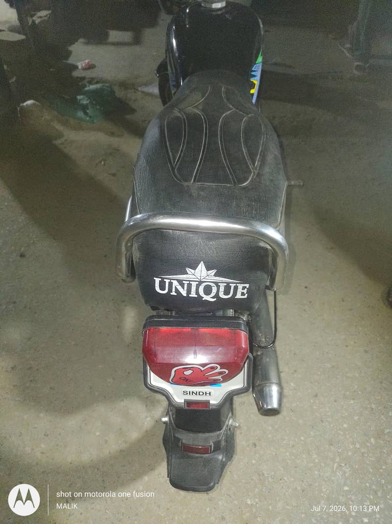 unique 2015 hyd 6