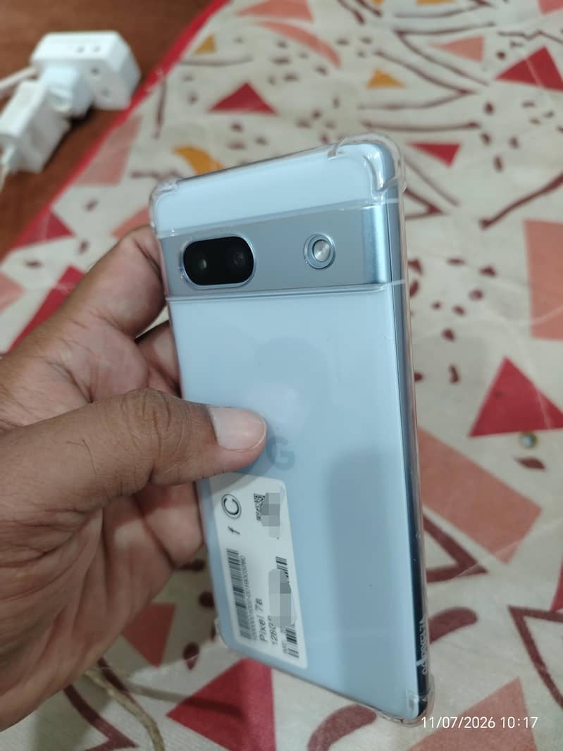 Google Pixel 7a 2