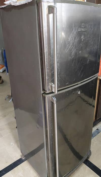 dawlance refrigerator original conditions no repair old model for sale