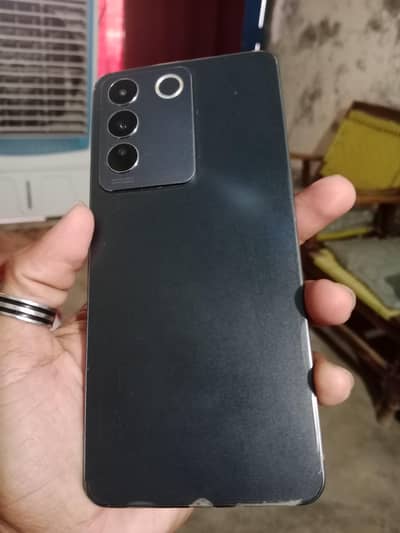 Vivo V27e