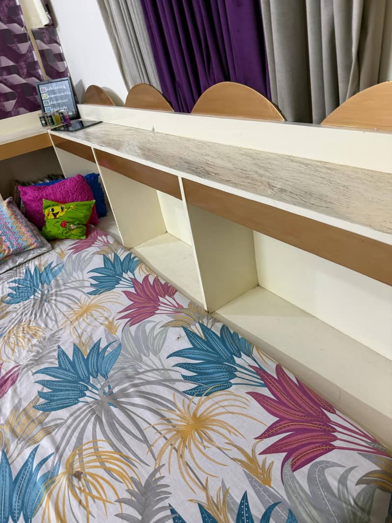 bed with dressing 3
