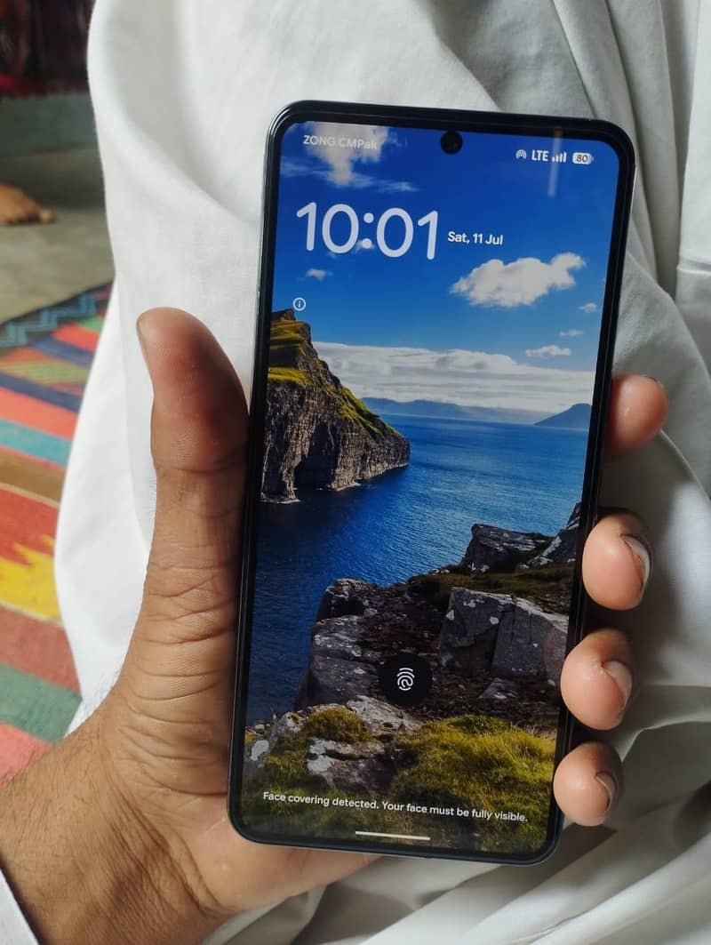 Google pixel 8 pro 2