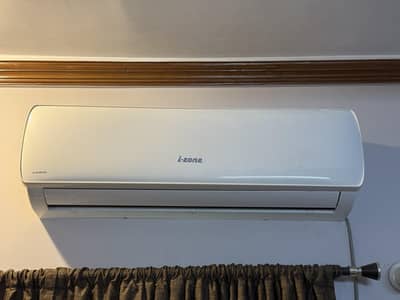 IZONE Full DC Inverter Split AC – Energy Saving – Excellent Condition