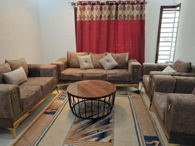 7 seater sofa set like new