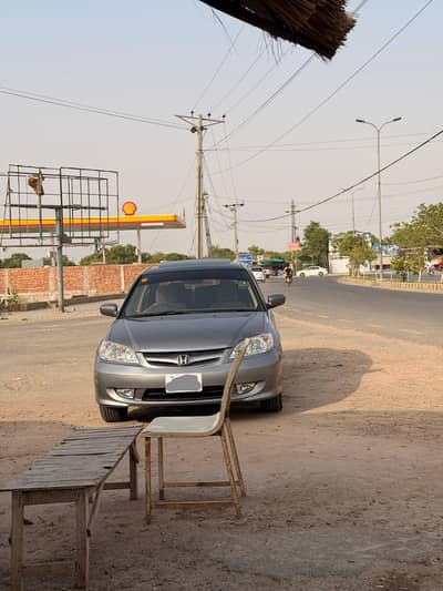 Honda Civic Oriel 2005