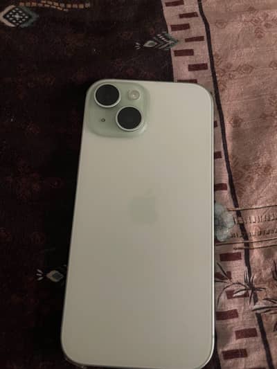Apple iPhone 15