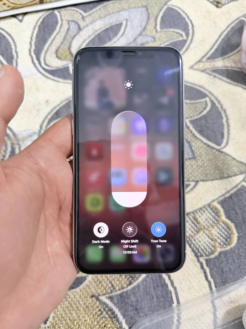 Iphone 11 pro 6