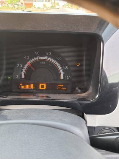 Nissan Moco 2013