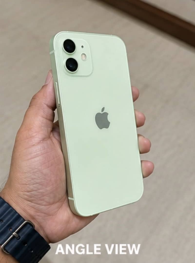 iPhone 12 0