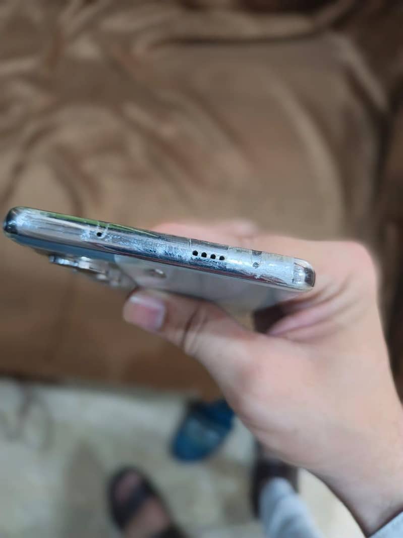Tecno CAMON 40 Pro 2