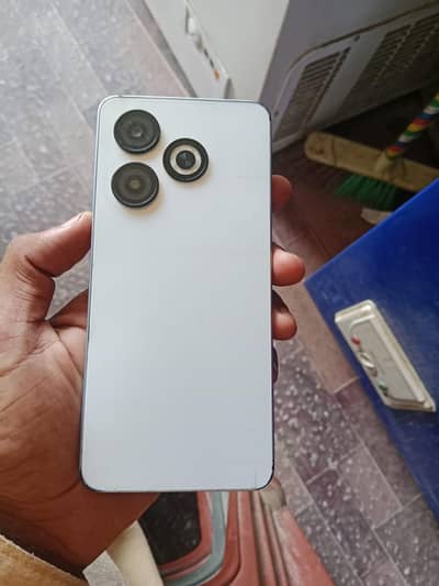Infinix samt 8