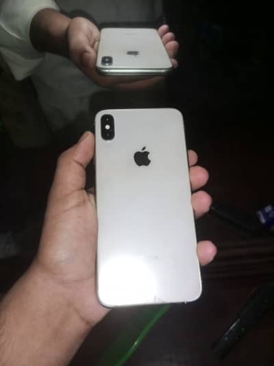 Apple iPhone XS Max