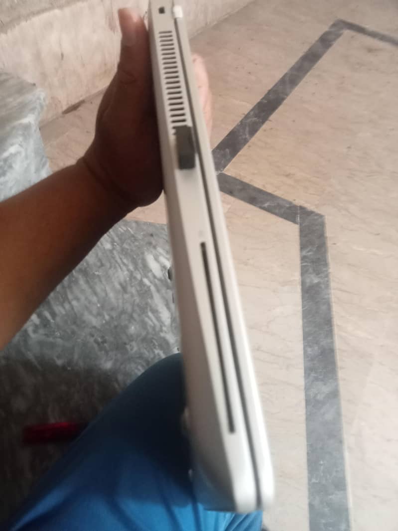 laptop 1