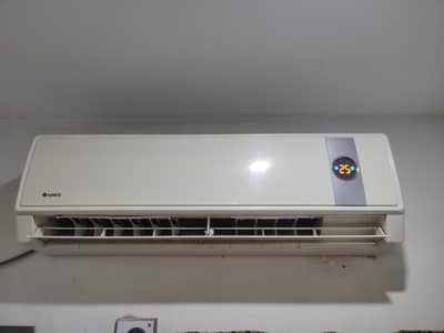 Gree 1 Ton Excellent condition