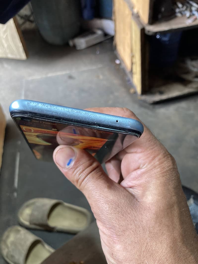 OPPO A76 0